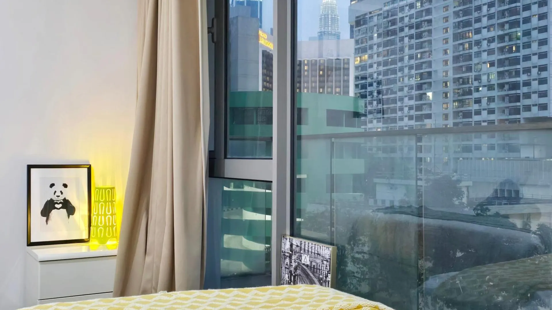 Bukit Bintang Fairlane Residence #81 Pavilion 쿠알라룸푸르 아파트